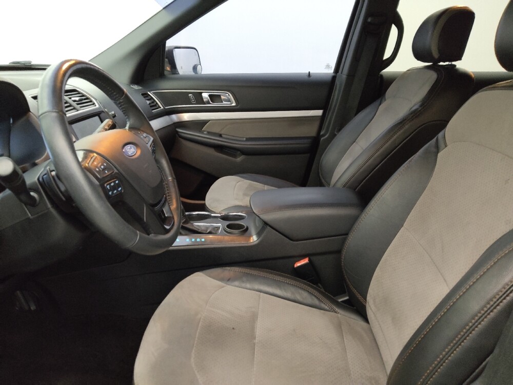 2017 Ford Explorer in Charleston, SC 29414 - 18095947 17