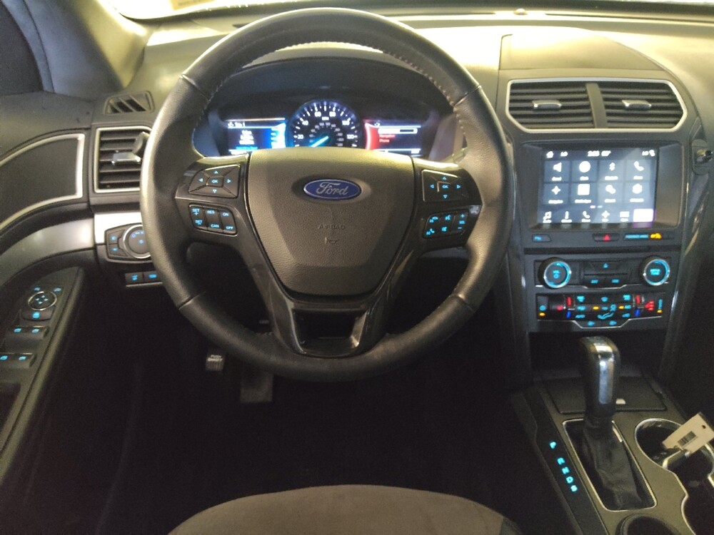 2017 Ford Explorer in Charleston, SC 29414 - 18095947 22