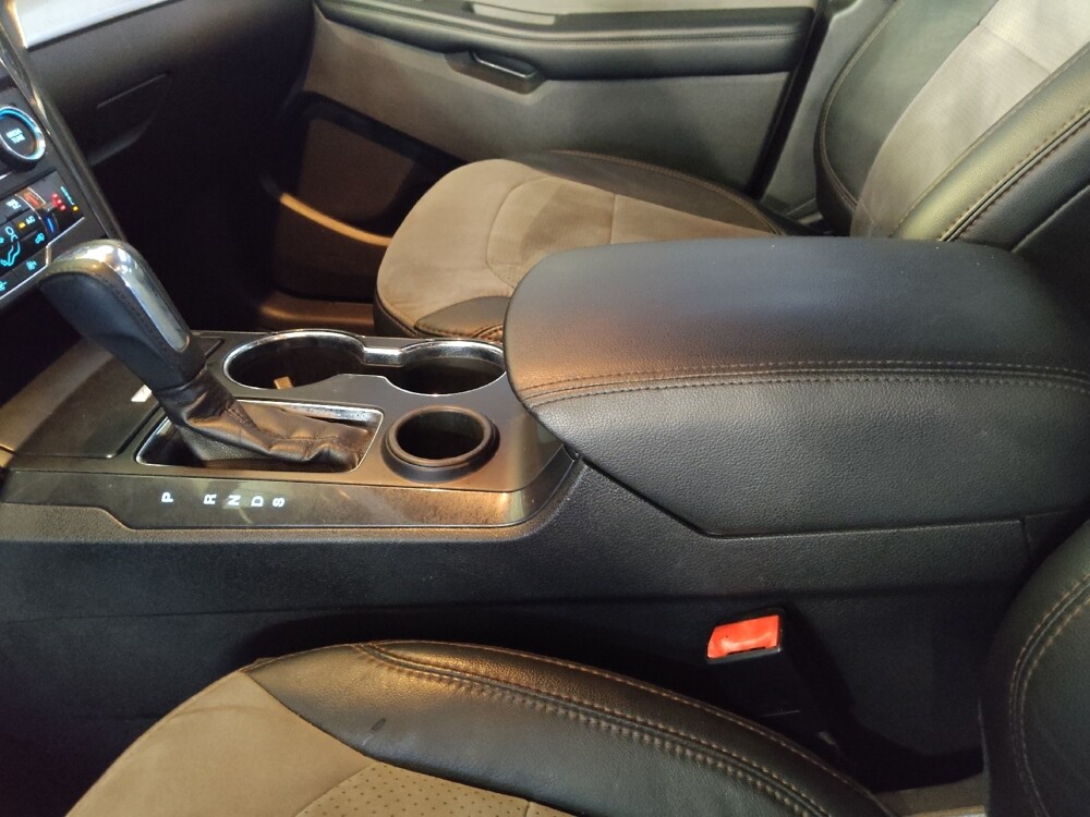 2017 Ford Explorer in Charleston, SC 29414 - 18095947 26