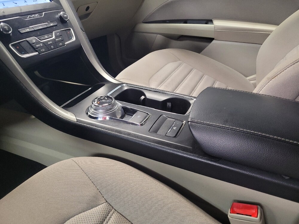 2019 Ford Fusion in Charleston, SC 29414 - 18095948 26