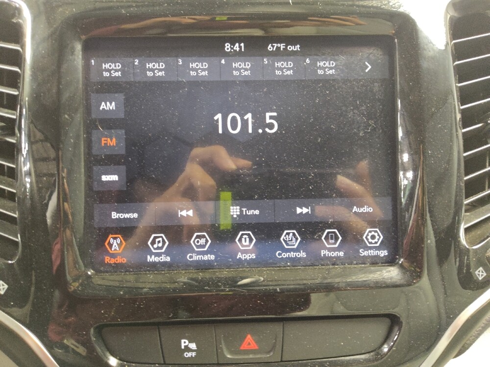 2019 Jeep Cherokee in Birmingham, AL 35215 - 18095949 25