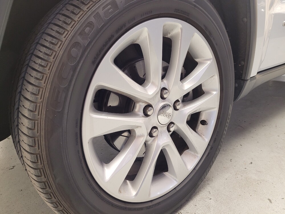 2017 Jeep Grand Cherokee in Downey, CA 90241 - 18095952 31