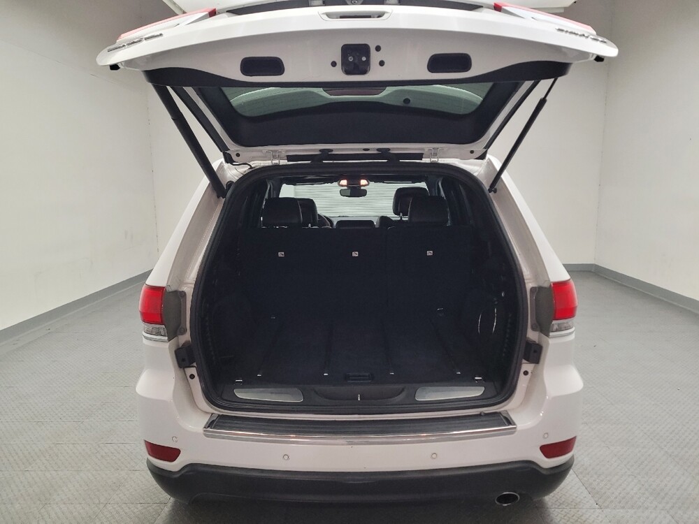 2017 Jeep Grand Cherokee in Downey, CA 90241 - 18095952 29