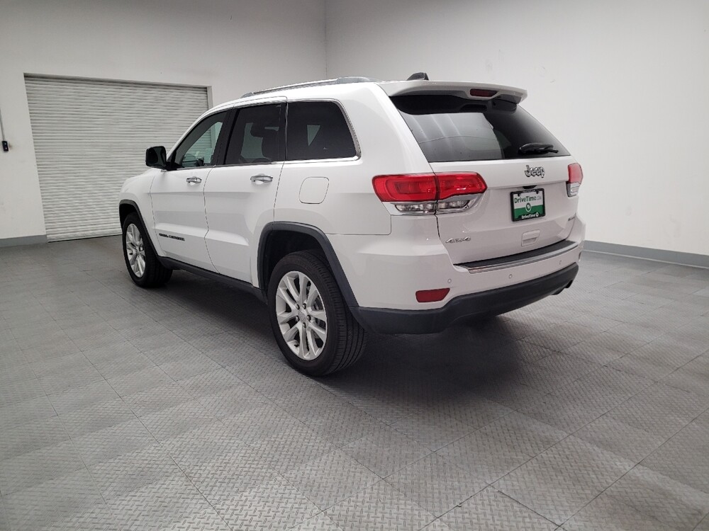 2017 Jeep Grand Cherokee in Downey, CA 90241 - 18095952 5