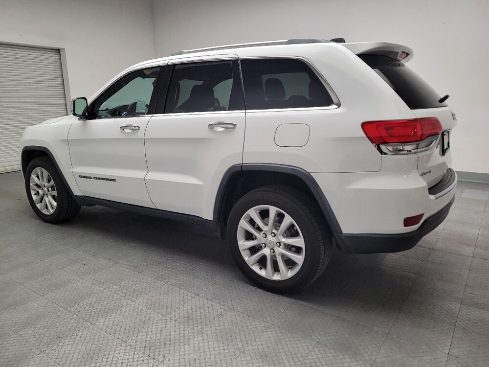 2017 Jeep Grand Cherokee in Downey, CA 90241 - 18095952 3