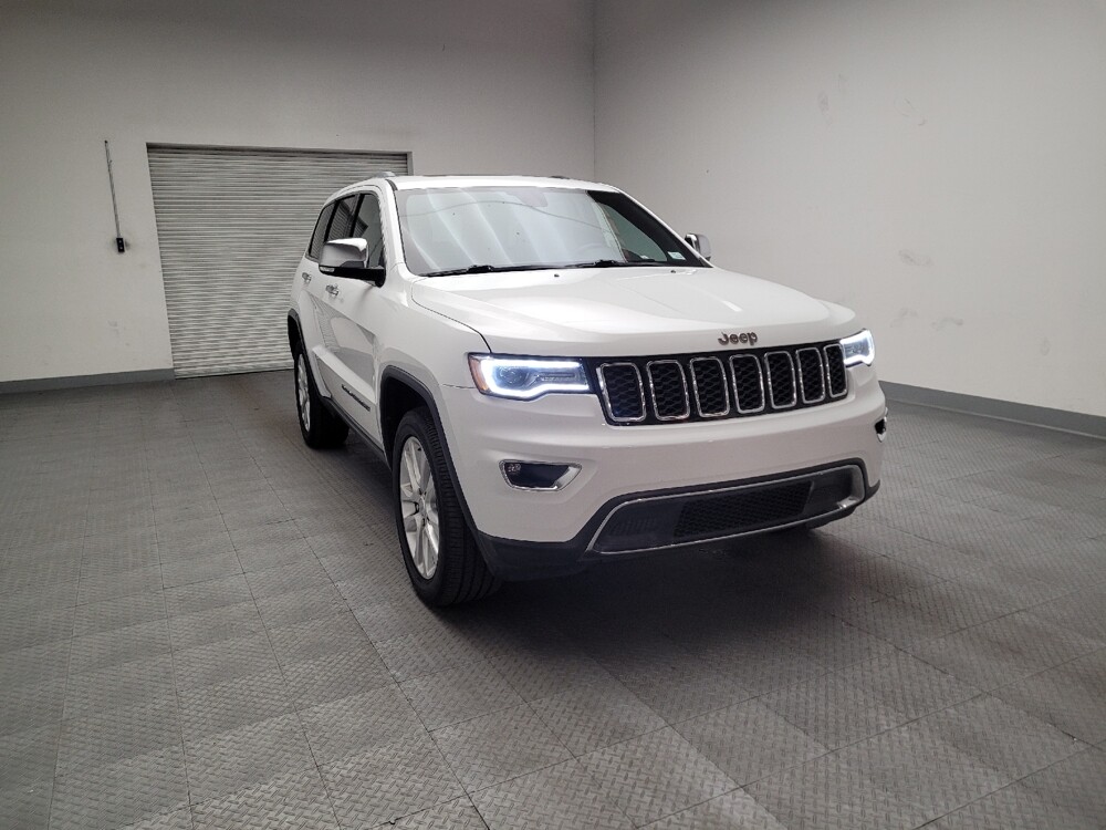 2017 Jeep Grand Cherokee in Downey, CA 90241 - 18095952 14