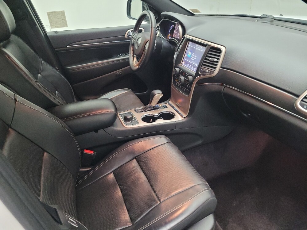 2017 Jeep Grand Cherokee in Downey, CA 90241 - 18095952 21