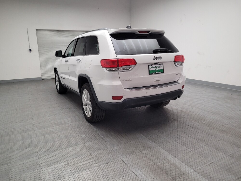 2017 Jeep Grand Cherokee in Downey, CA 90241 - 18095952 6