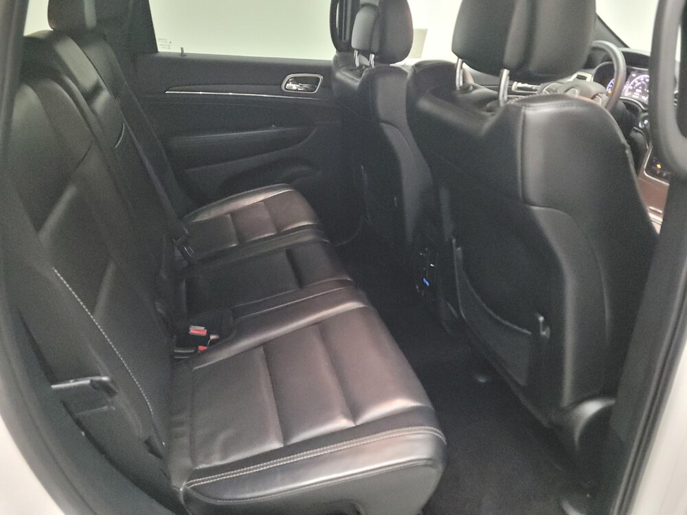 2017 Jeep Grand Cherokee in Downey, CA 90241 - 18095952 19