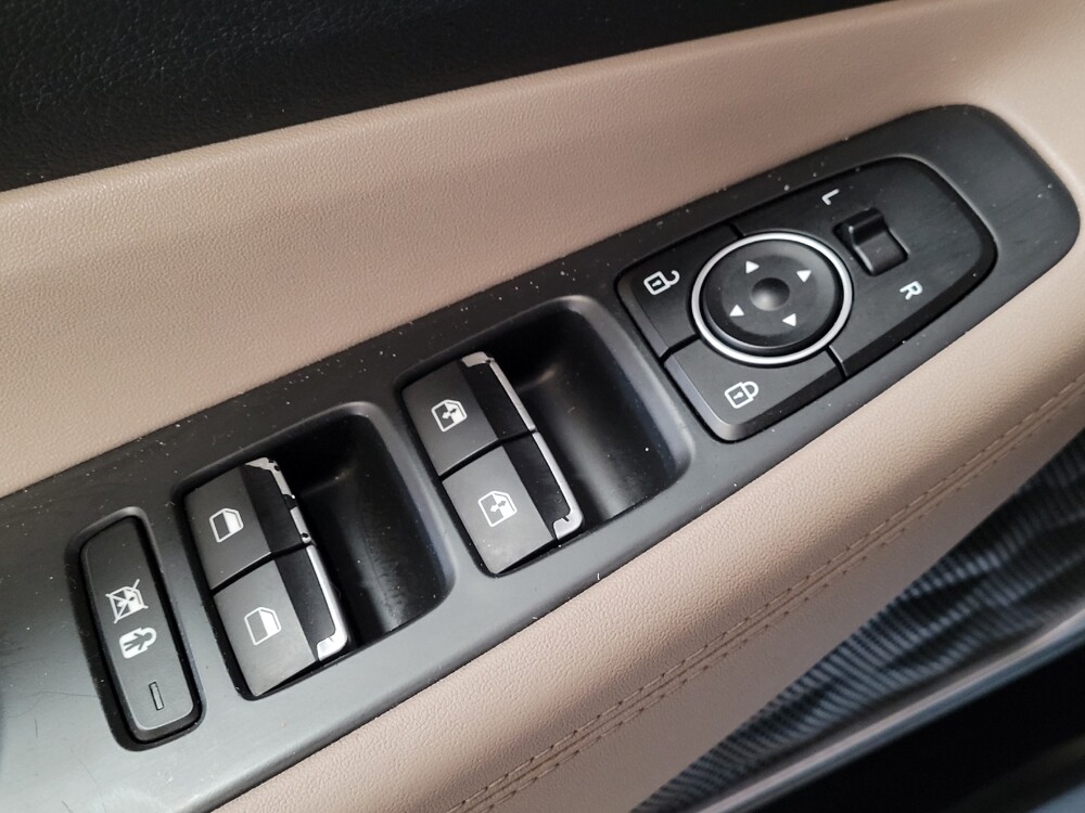 2019 Hyundai Santa Fe in Hialeah, FL 33014 - 18095953 27