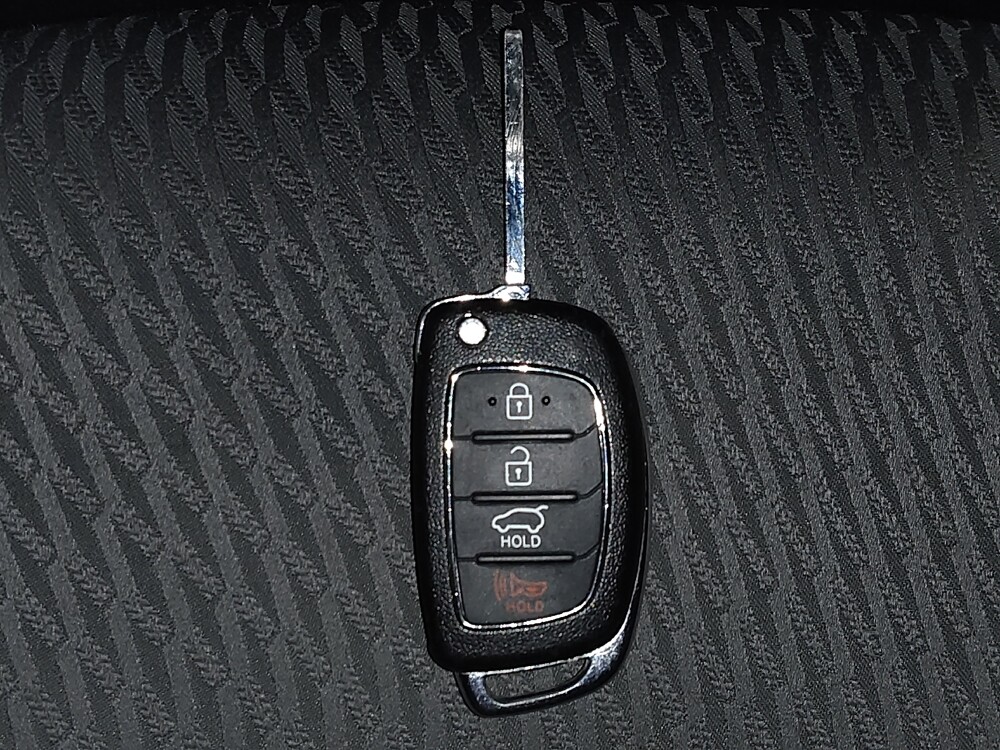 2015 Hyundai Santa Fe in Savannah, GA 31419 - 18095956 32