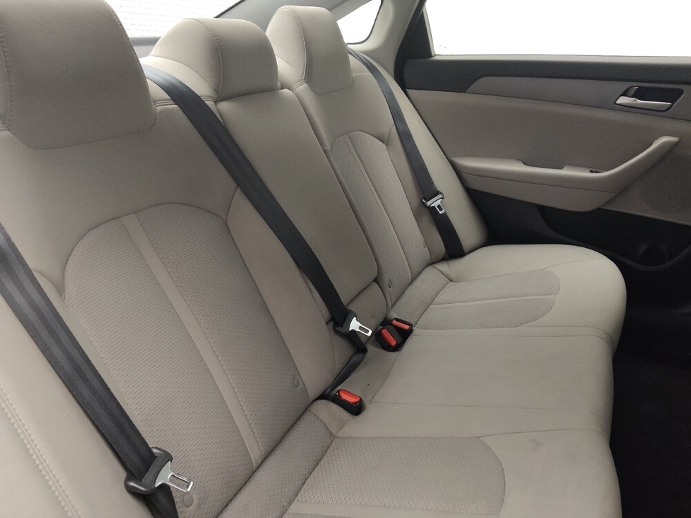 2019 Hyundai Sonata in Fayetteville, NC 28304 - 18095959 19