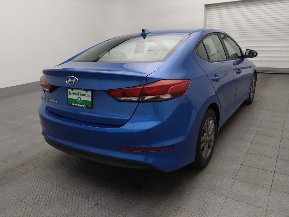 2018 Hyundai Elantra in Jacksonville, FL 32210 - 18095961 9