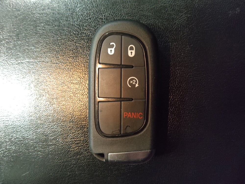 2020 Jeep Cherokee in West Palm Beach, FL 33409 - 18095964 32