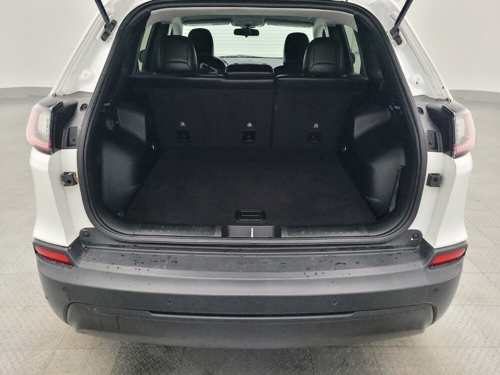 2020 Jeep Cherokee in West Palm Beach, FL 33409 - 18095964 29