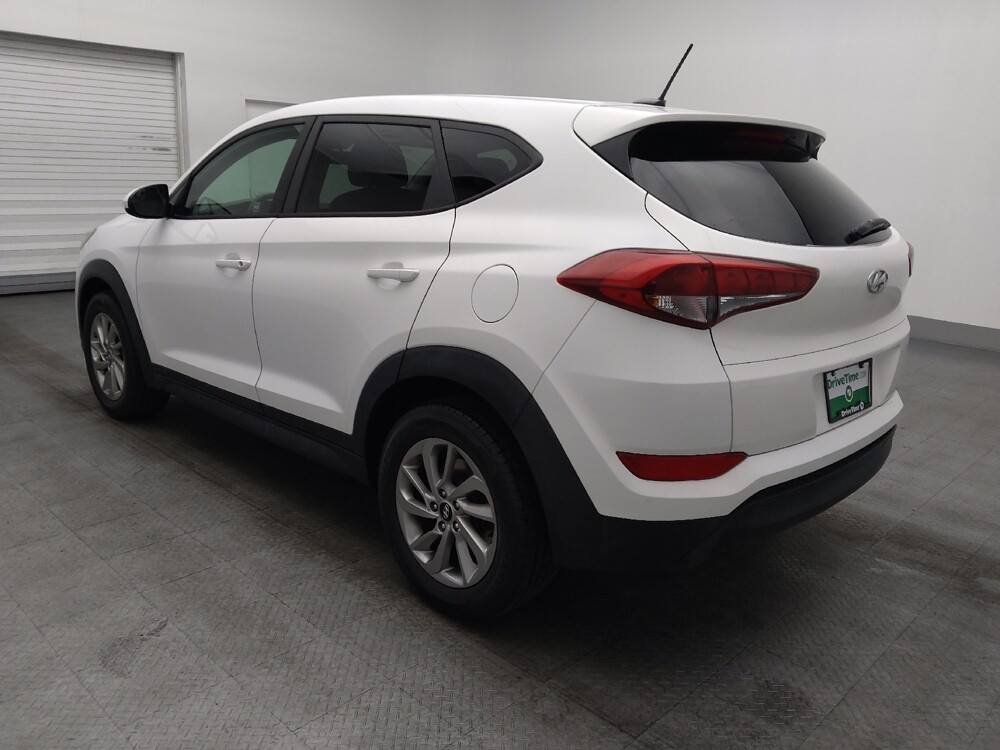 2017 Hyundai Tucson in Jacksonville, FL 32210 - 18095965 5