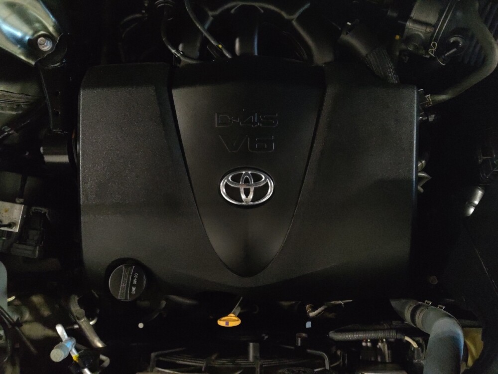 2019 Toyota Highlander in Hialeah, FL 33014 - 18095966 30