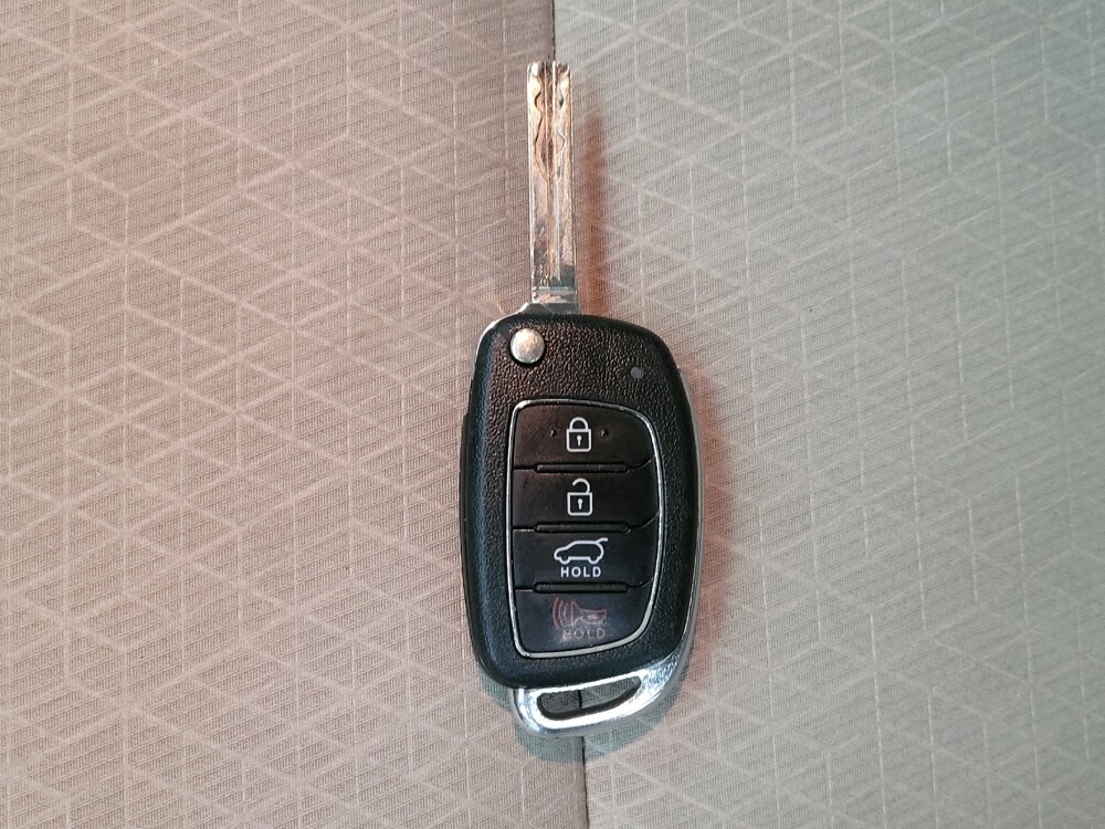 2016 Hyundai Tucson in Jacksonville, FL 32225 - 18095969 32