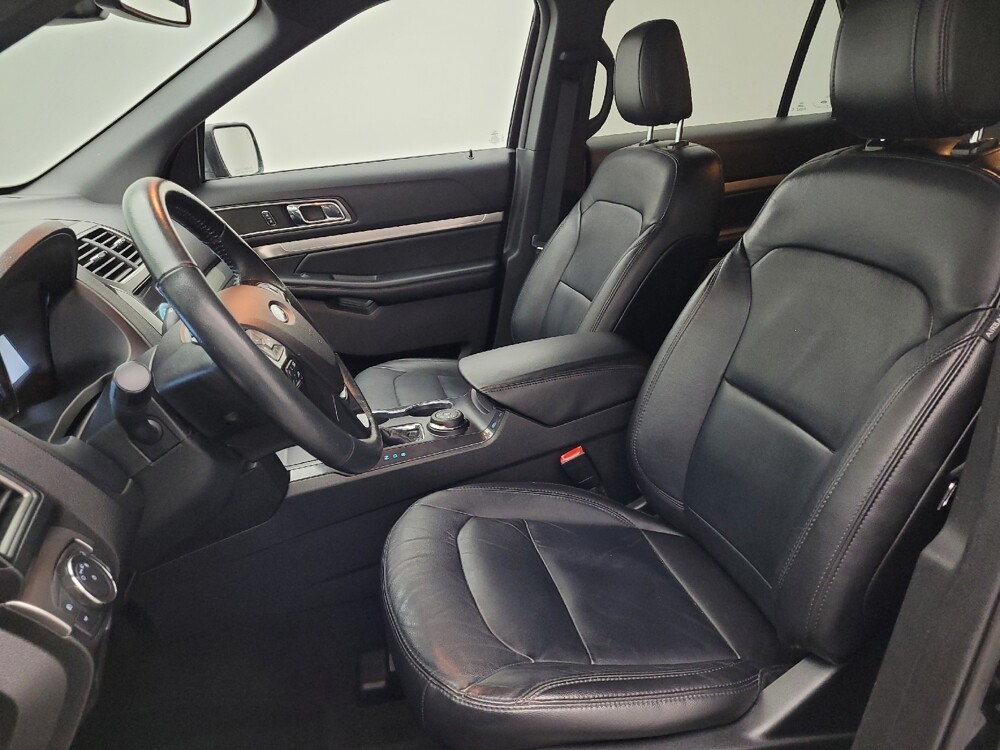 2018 Ford Explorer in Greenville, SC 29607 - 18095984 17
