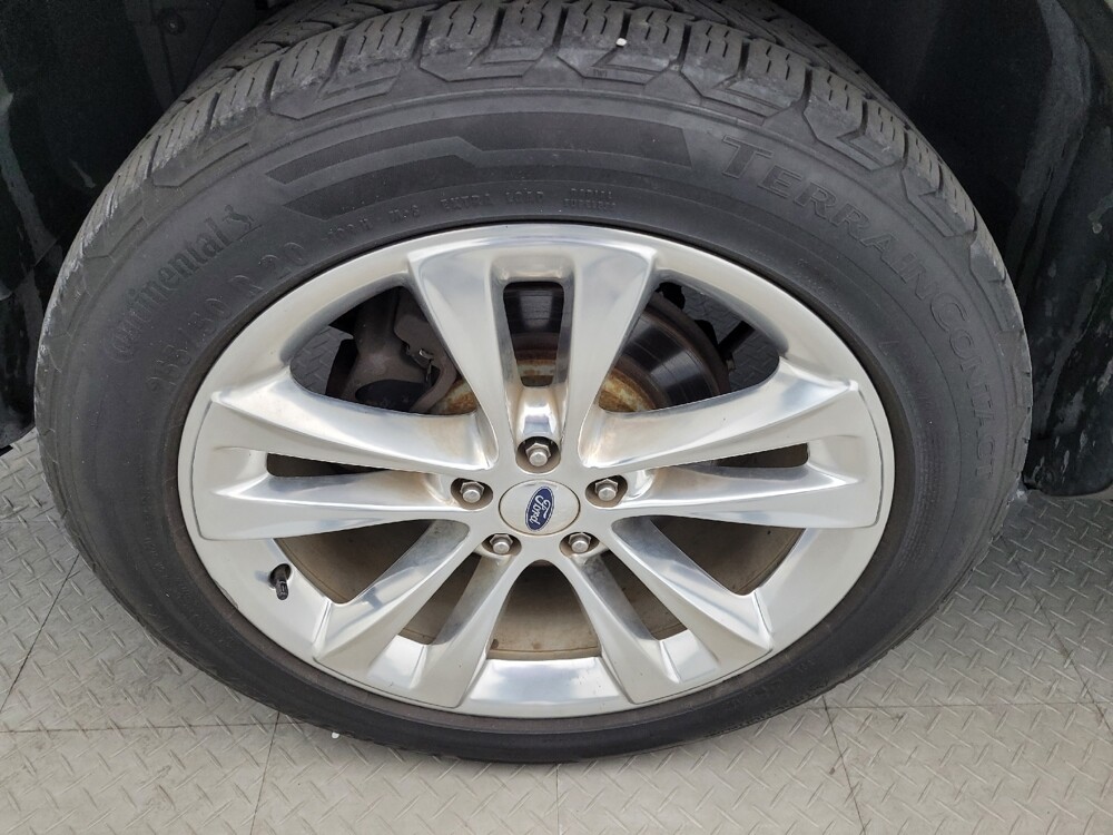 2018 Ford Explorer in Greenville, SC 29607 - 18095984 31