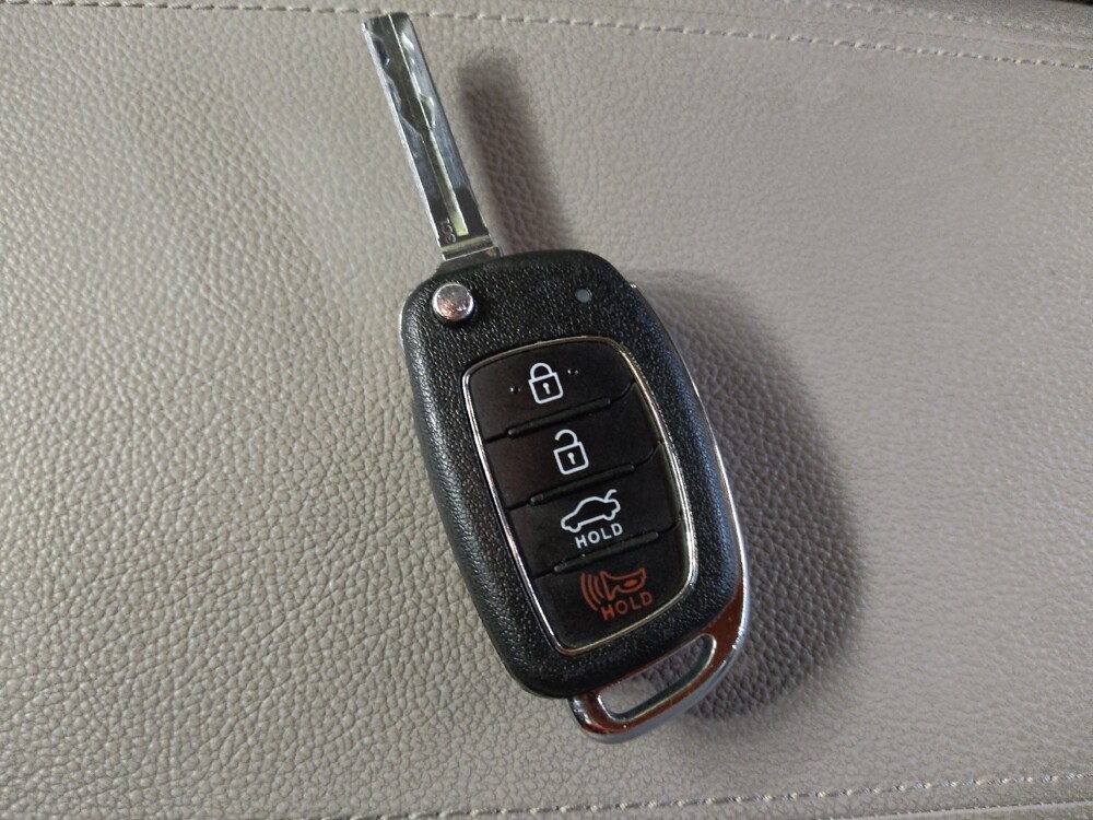 2018 Hyundai Sonata in Gastonia, NC 28056 - 18095985 32