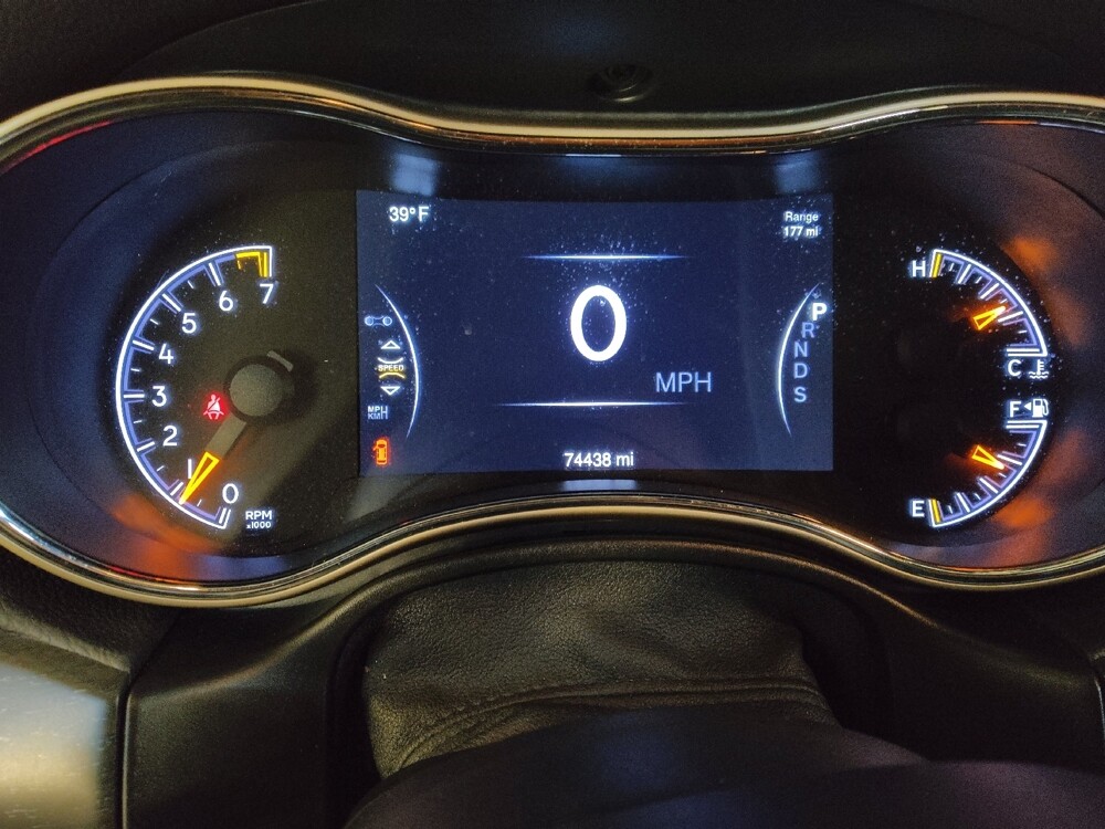 2015 Jeep Grand Cherokee in Greenville, SC 29607 - 18095989 23