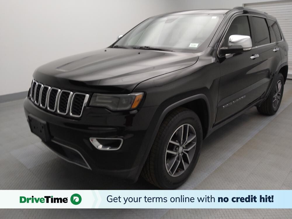 2017 Jeep Grand Cherokee in Wichita, KS 67207 - 18095993