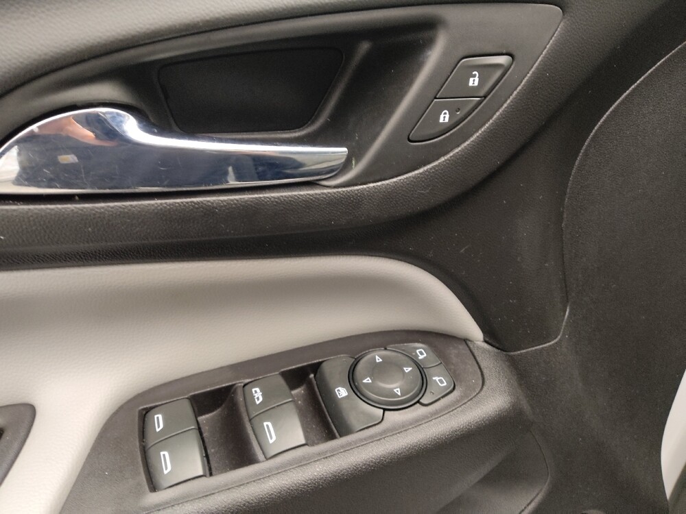 2020 Chevrolet Equinox in Colorado Springs, CO 80909 - 18095994 27