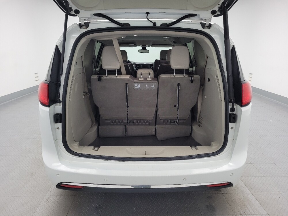 2017 Chrysler Pacifica in Memphis, TN 38128 - 18095997 29