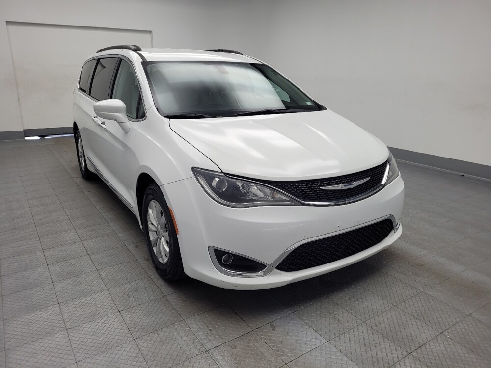 2017 Chrysler Pacifica in Memphis, TN 38128 - 18095997 13