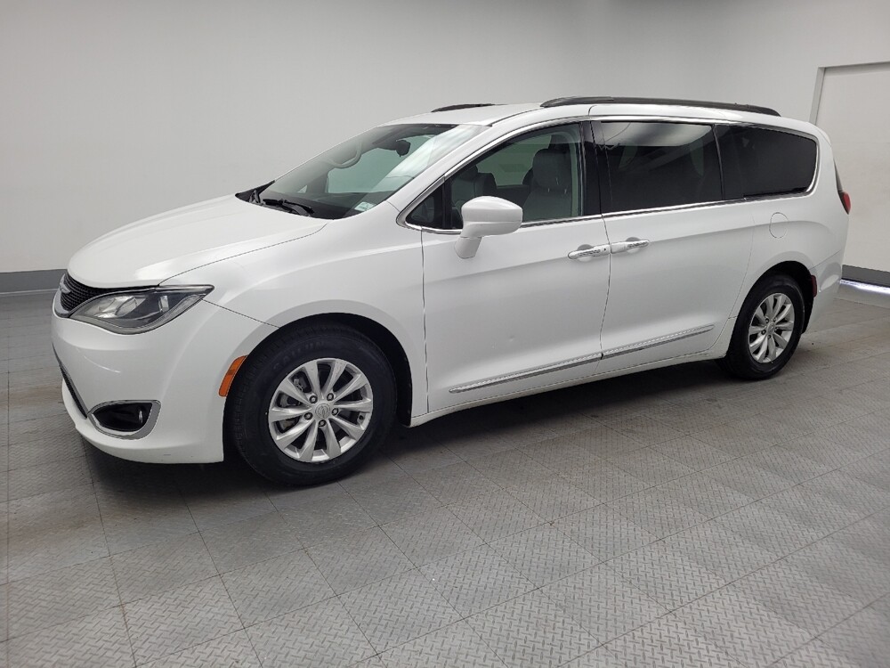 2017 Chrysler Pacifica in Memphis, TN 38128 - 18095997 2
