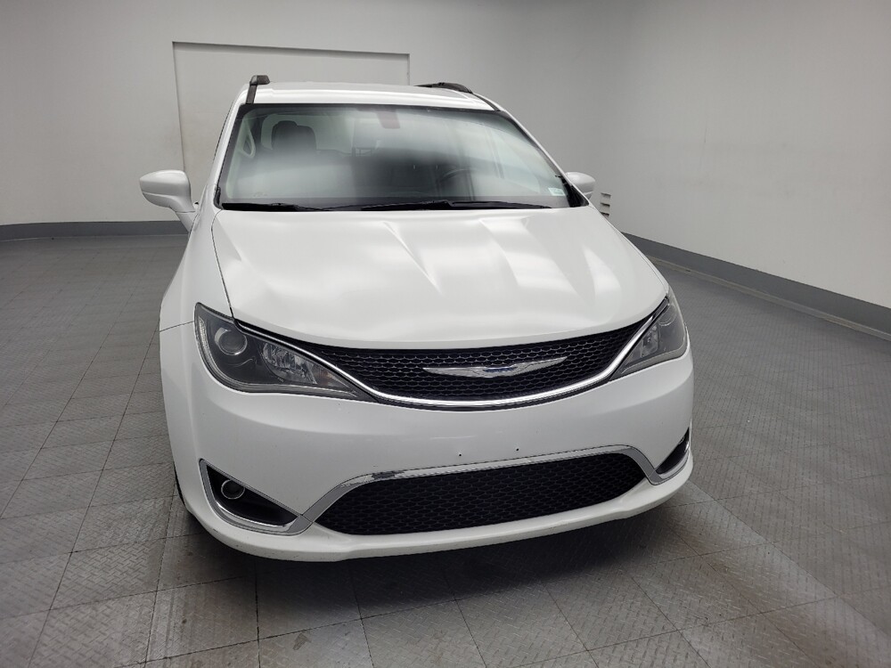 2017 Chrysler Pacifica in Memphis, TN 38128 - 18095997 14