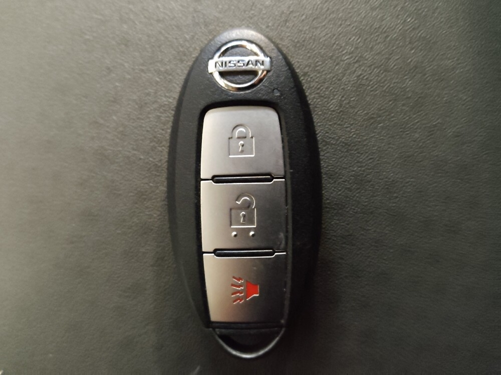 2021 Nissan Frontier in Greensboro, NC 27407 - 18096006 32