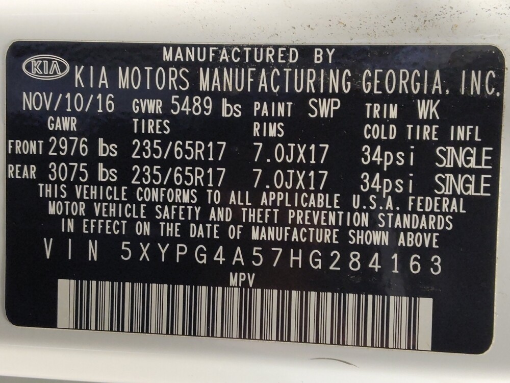 2017 Kia Sorento in San Antonio, TX 78238 - 18096007 33