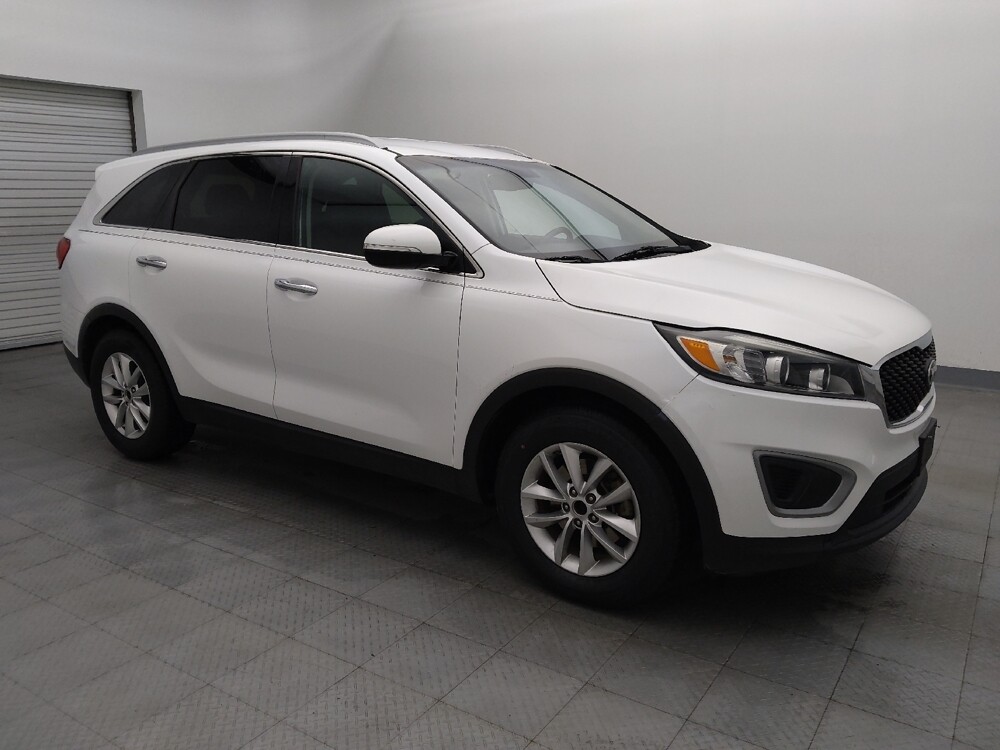 2017 Kia Sorento in San Antonio, TX 78238 - 18096007 11