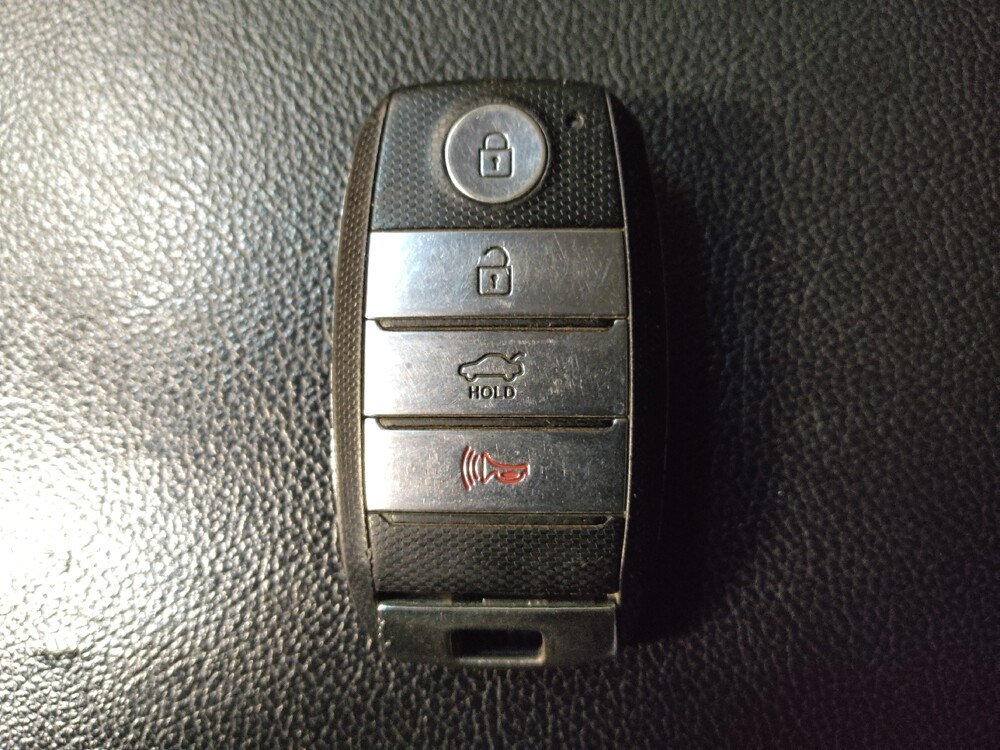 2019 Kia Optima in Houston, TX 77060 - 18096008 32