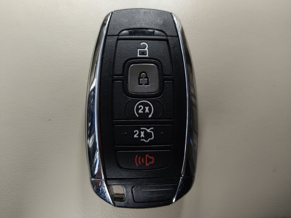 2017 Lincoln MKC in Houston, TX 77060 - 18096009 32