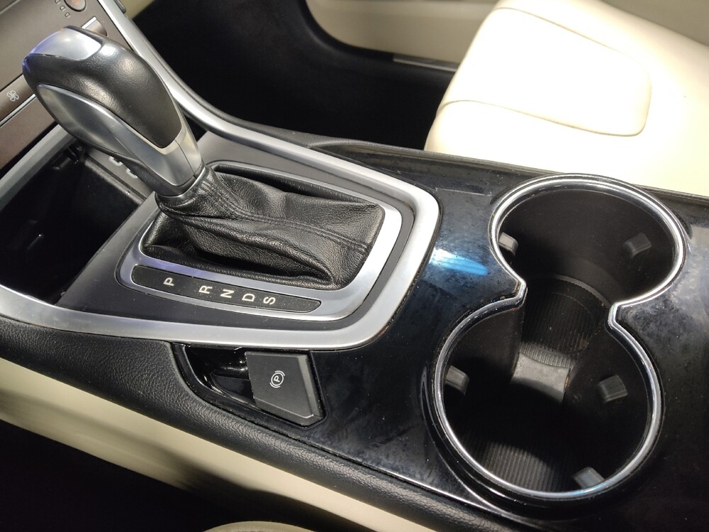 2018 Ford Edge in Houston, TX 77060 - 18096011 26