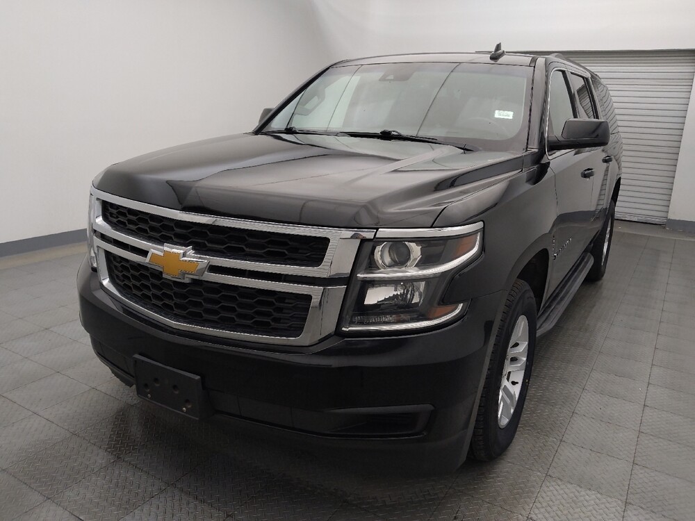2017 Chevrolet Suburban in San Antonio, TX 78238 - 18096012 15