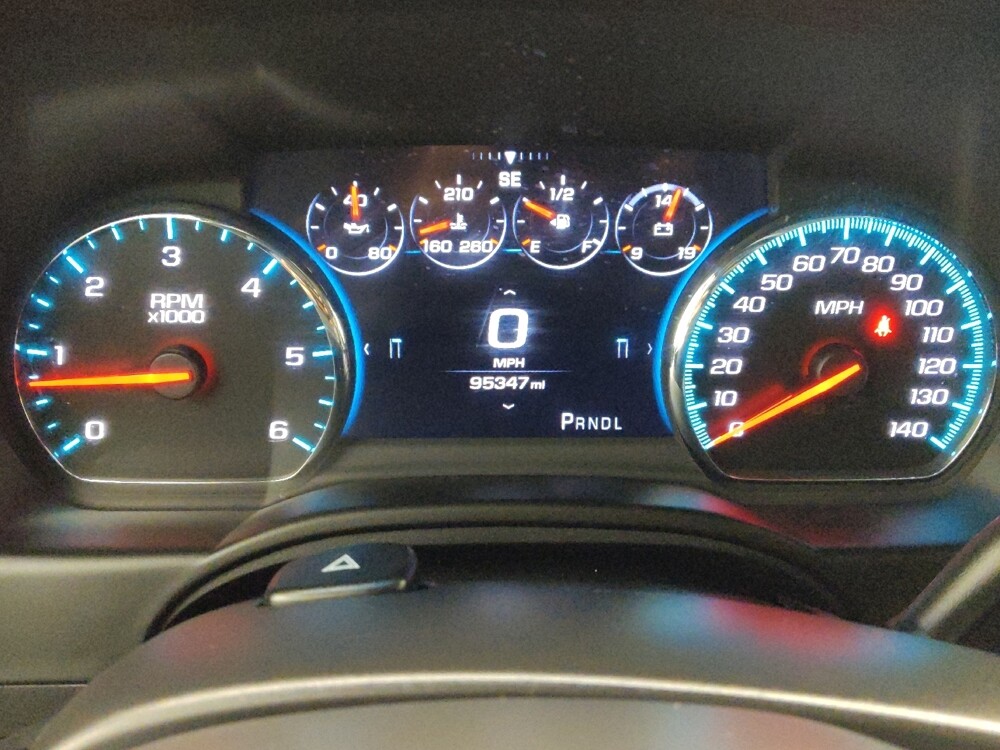 2017 Chevrolet Suburban in San Antonio, TX 78238 - 18096012 23