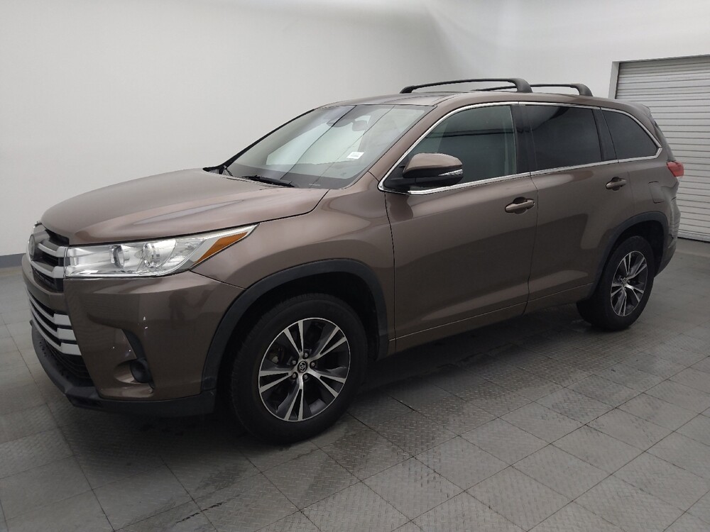 2018 Toyota Highlander in San Antonio, TX 78238 - 18096014 2