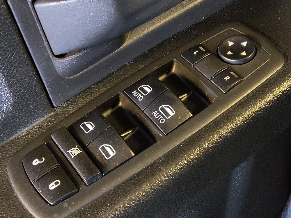 2018 RAM 1500 in San Antonio, TX 78238 - 18096015 27