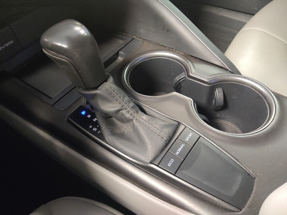 2022 Toyota Camry in Houston, TX 77060 - 18096016 26