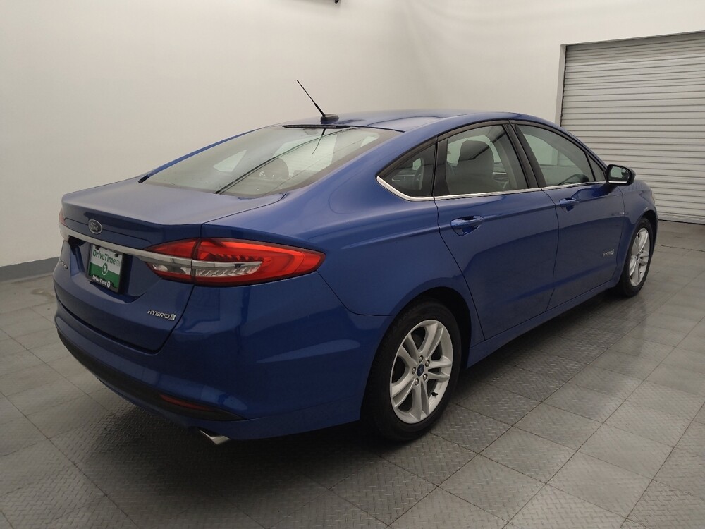 2018 Ford Fusion in Houston, TX 77060 - 18096017 9