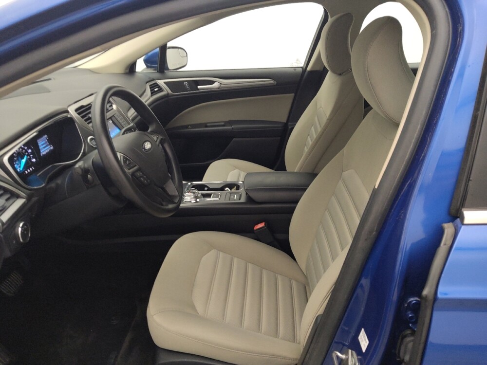 2018 Ford Fusion in Houston, TX 77060 - 18096017 17