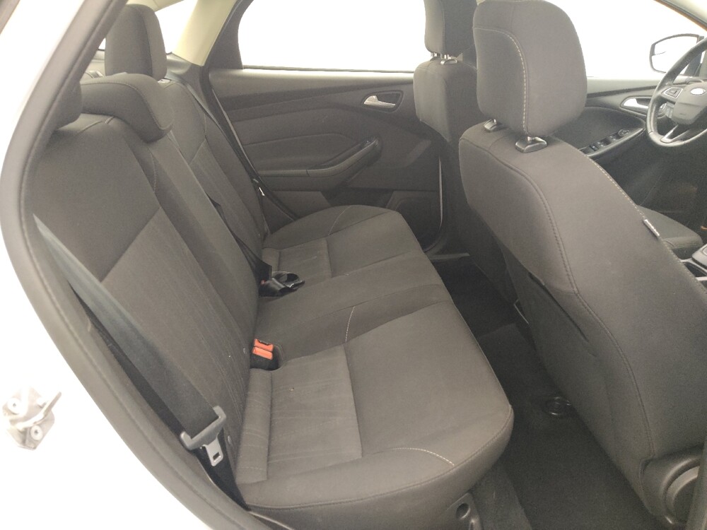 2018 Ford Focus in San Antonio, TX 78238 - 18096019 19