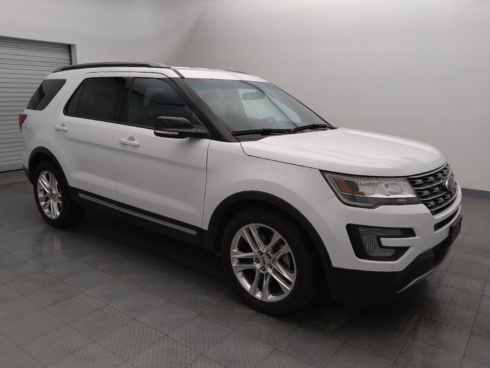 2017 Ford Explorer in Houston, TX 77034 - 18096021 11