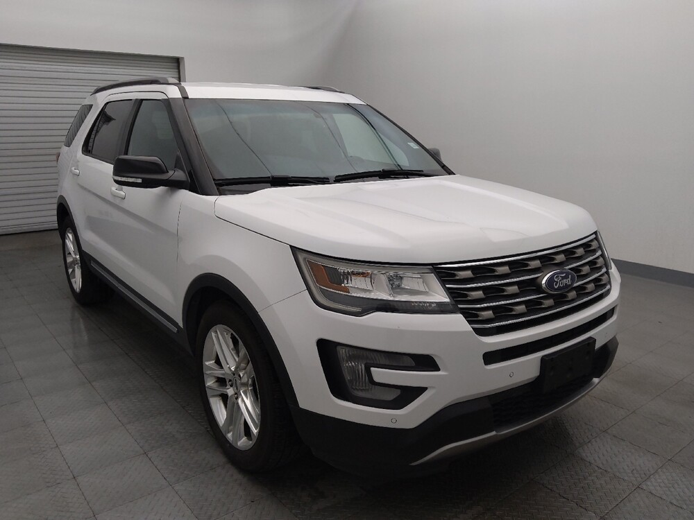 2017 Ford Explorer in Houston, TX 77034 - 18096021 13
