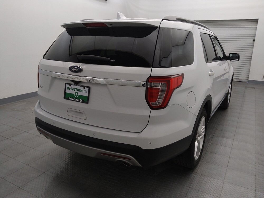 2017 Ford Explorer in Houston, TX 77034 - 18096021 7