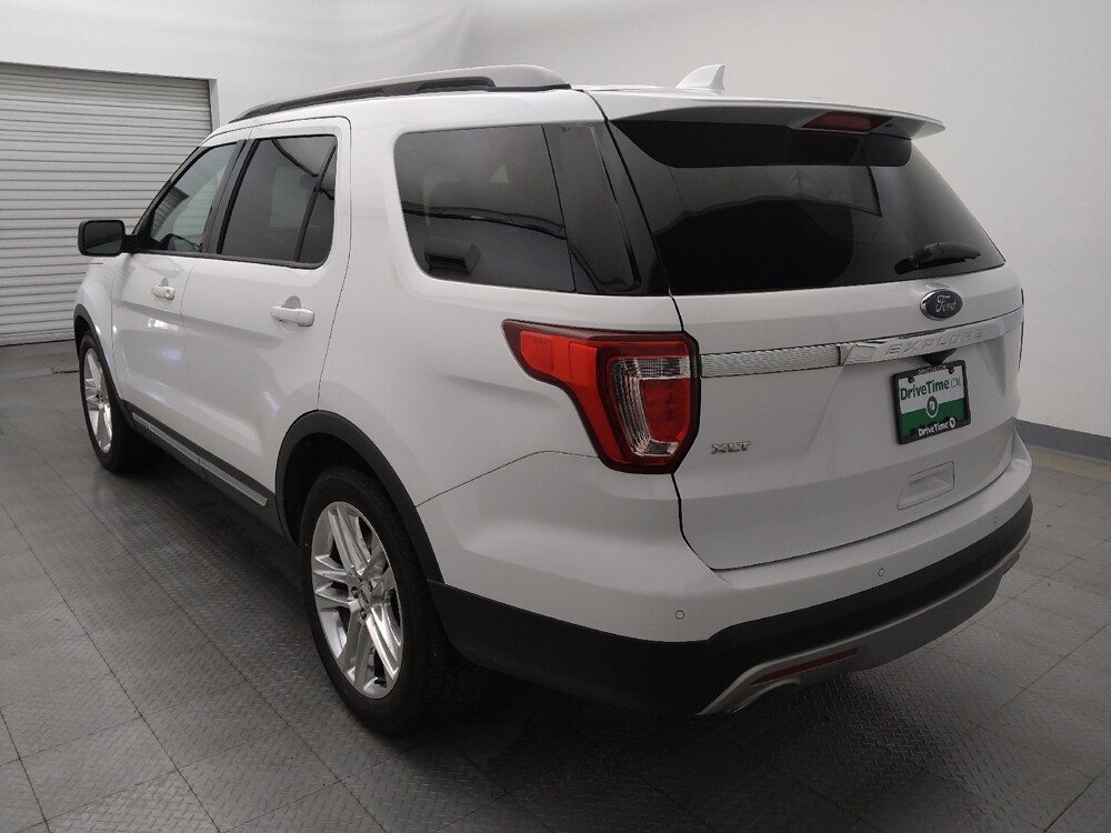 2017 Ford Explorer in Houston, TX 77034 - 18096021 5